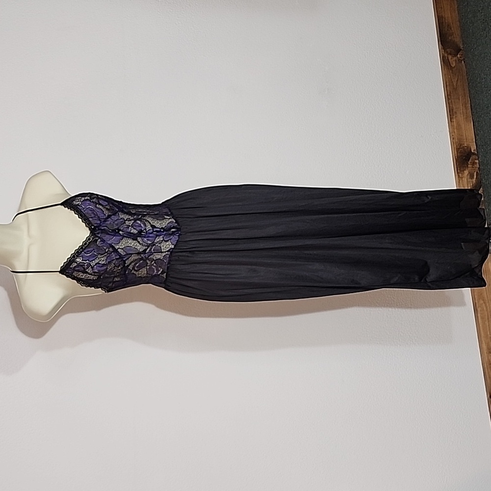 Petra Fashions Slip Dress Lingerie Lace Bodice Purple Size S - Picture 7 of 11